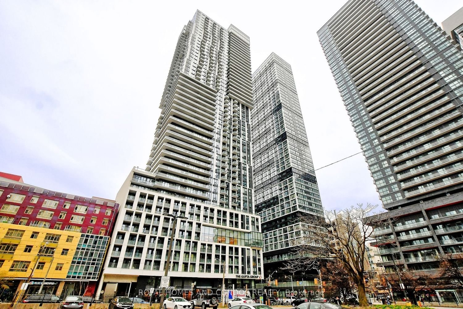 251 Jarvis St, unit 506 for rent - image #1