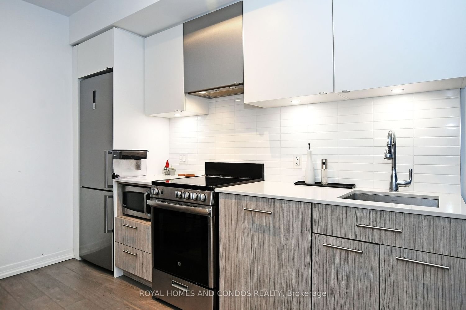 251 Jarvis St, unit 506 for rent - image #13