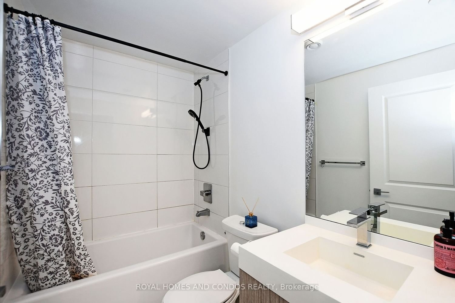 251 Jarvis St, unit 506 for rent - image #25