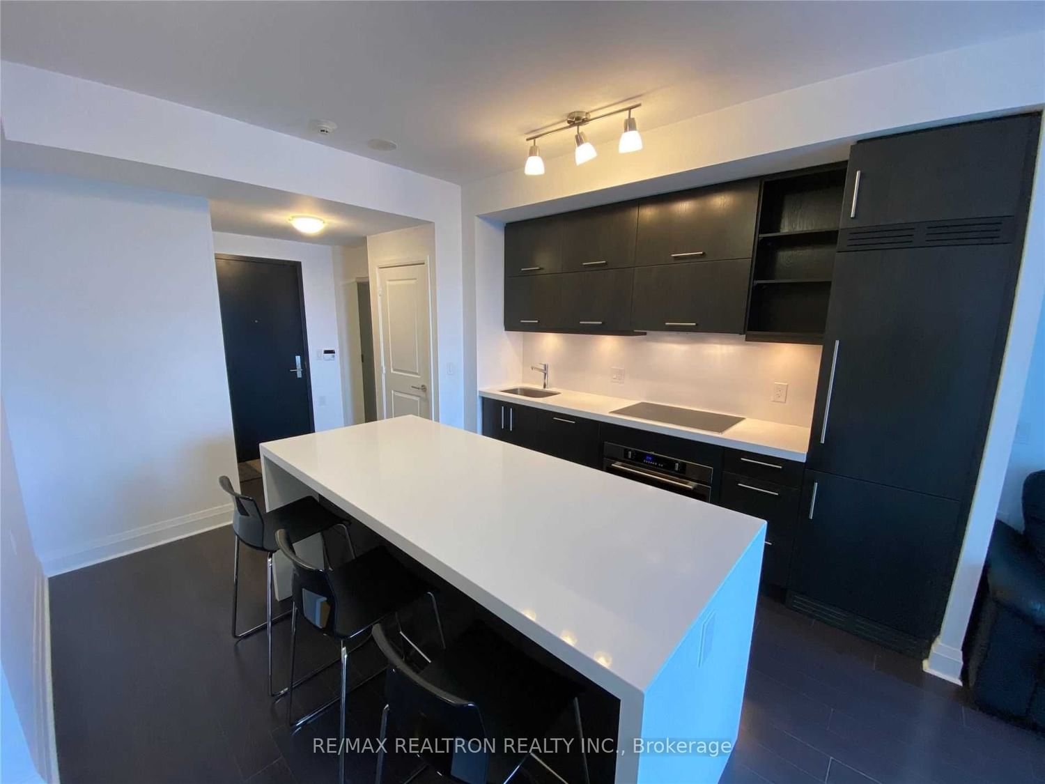 65 St Mary St, unit 2811 for rent - image #2