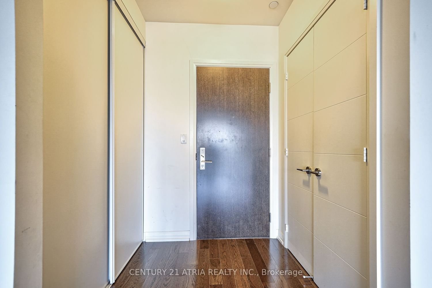 460 Adelaide St E, unit 809 for rent - image #7