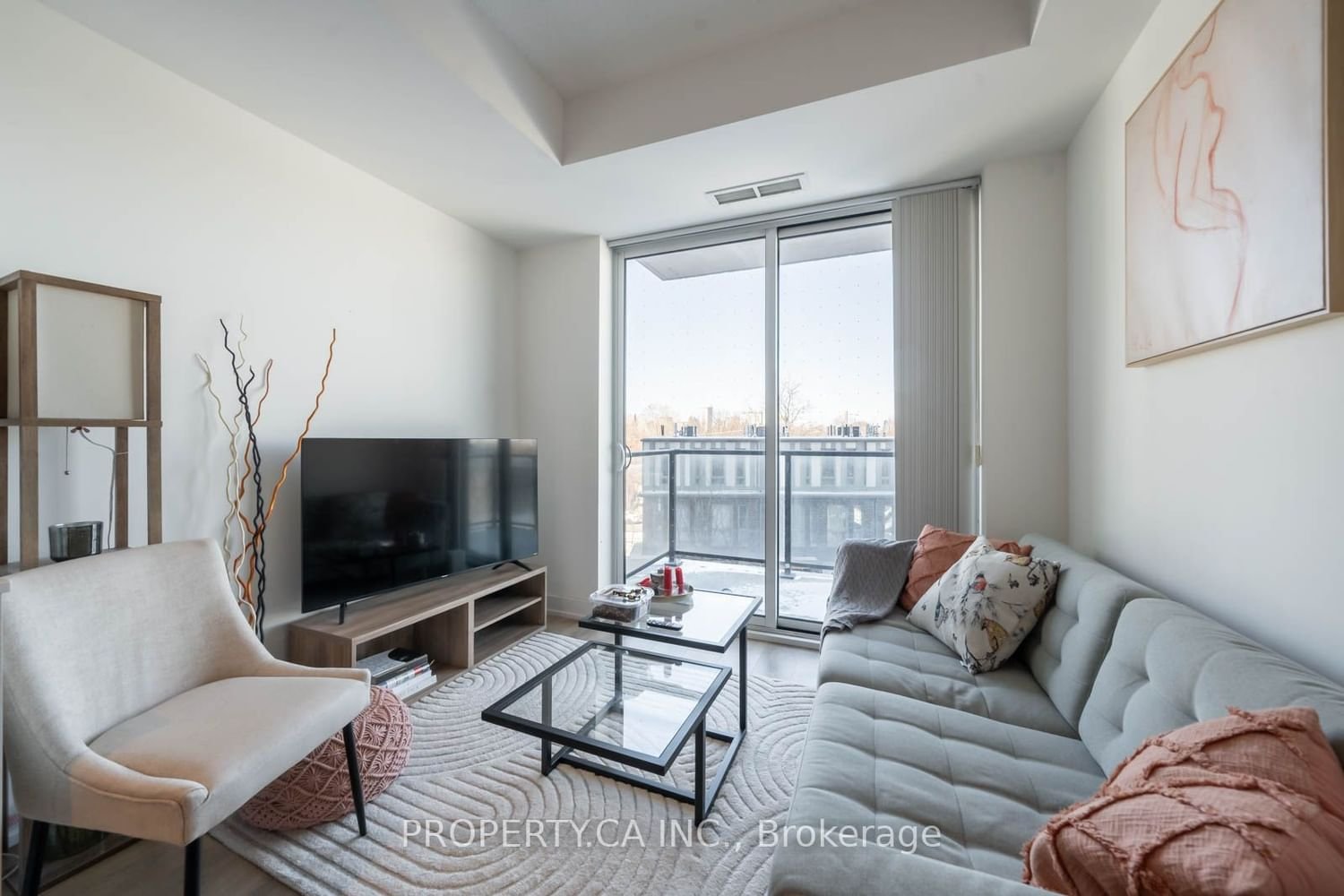 128 Fairview Mall Dr, unit 313 for sale - image #6
