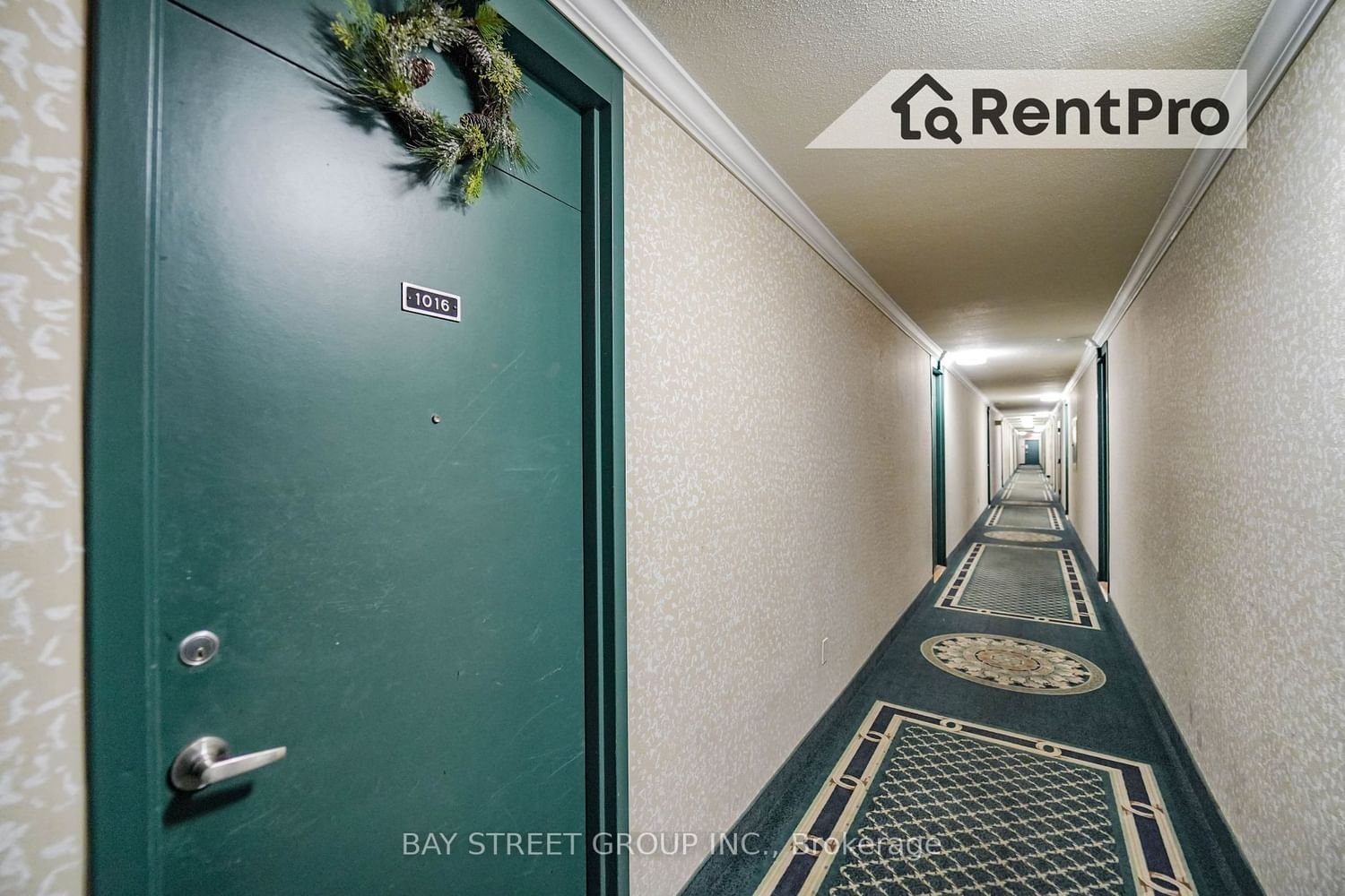 40 Homewood Ave, unit 1016 for rent - image #5