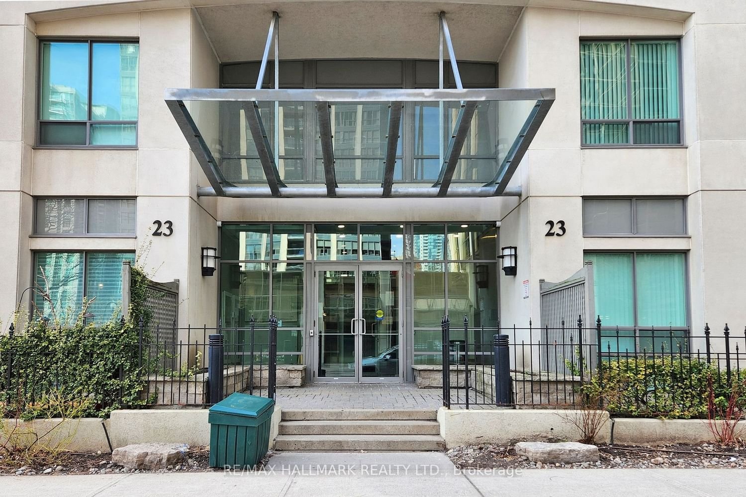 23 Hollywood Ave, unit 1809 for rent - image #6
