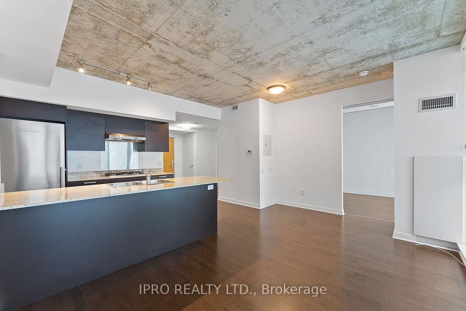 375 King St W, unit 1805 for rent - image #20