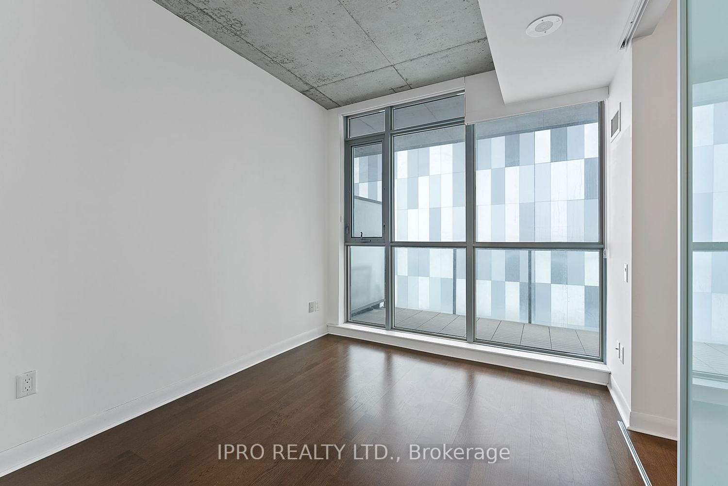 375 King St W, unit 1805 for rent - image #22