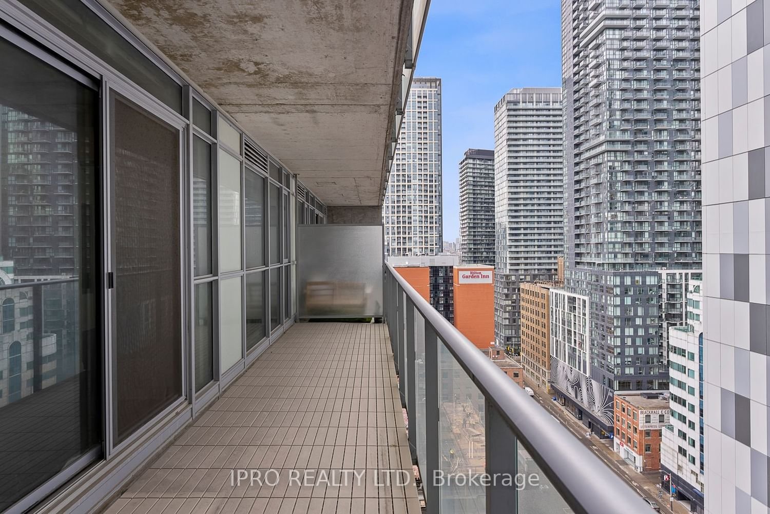 375 King St W, unit 1805 for rent - image #32
