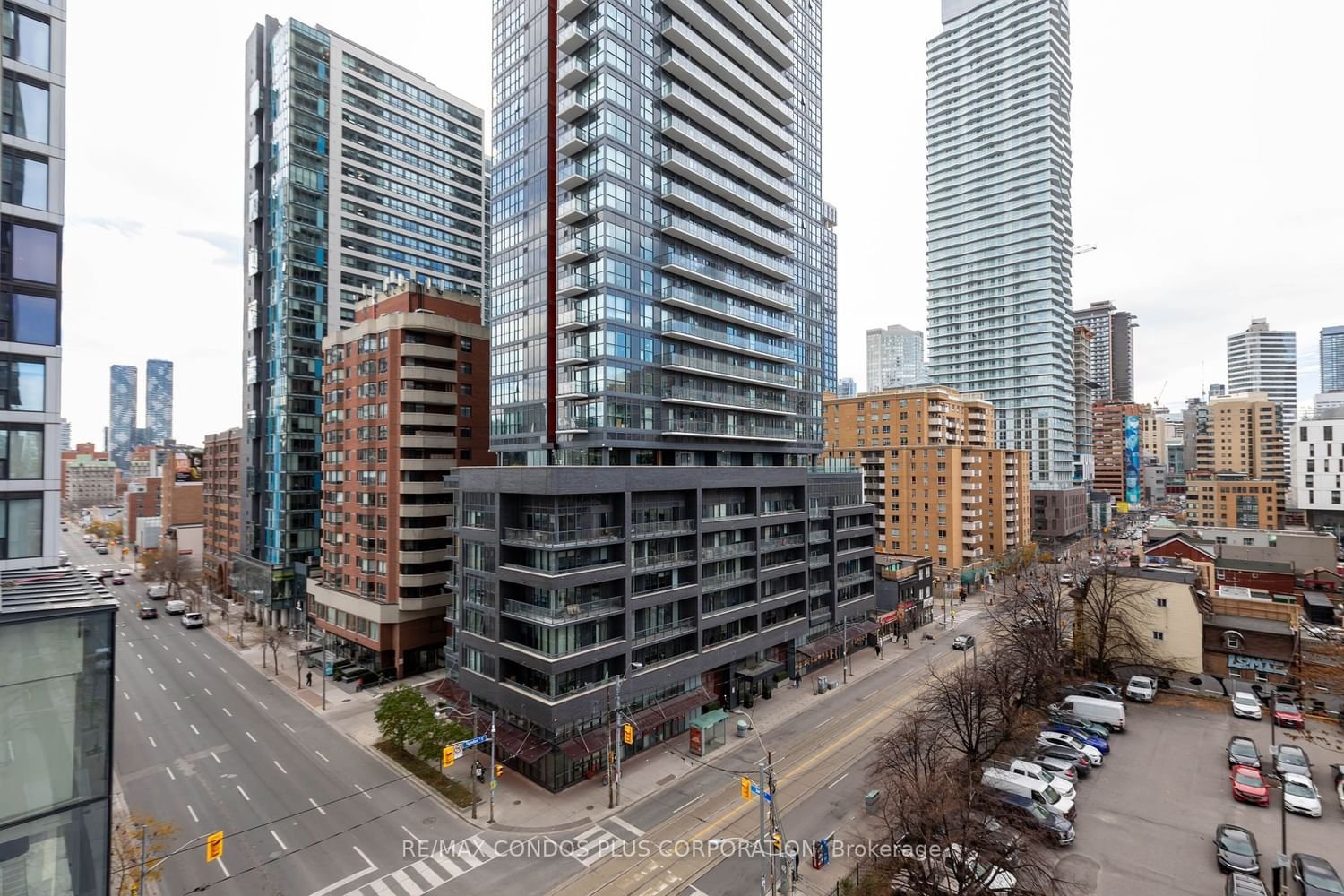 251 Jarvis St, unit 728 for rent - image #16