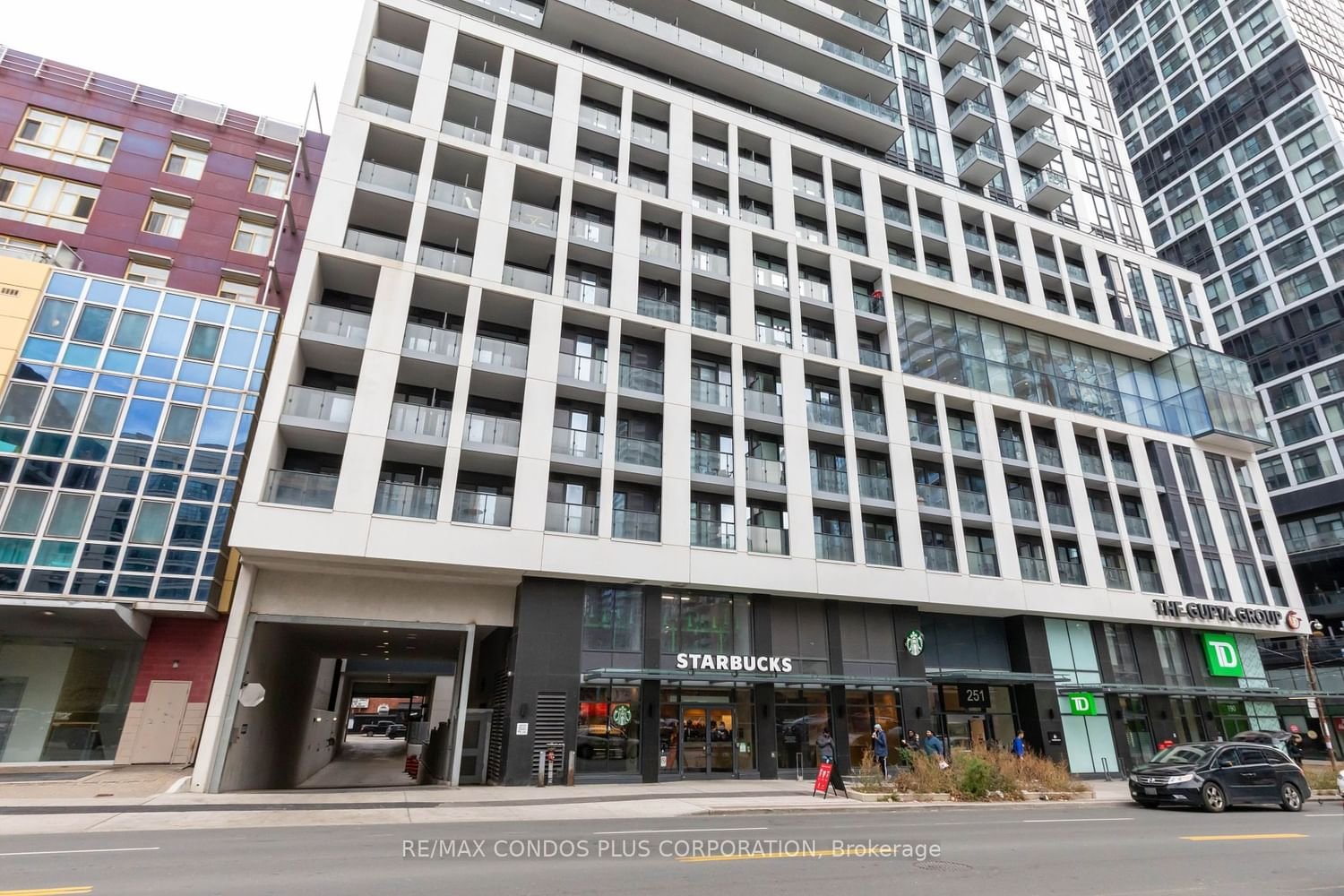 251 Jarvis St, unit 728 for rent - image #25
