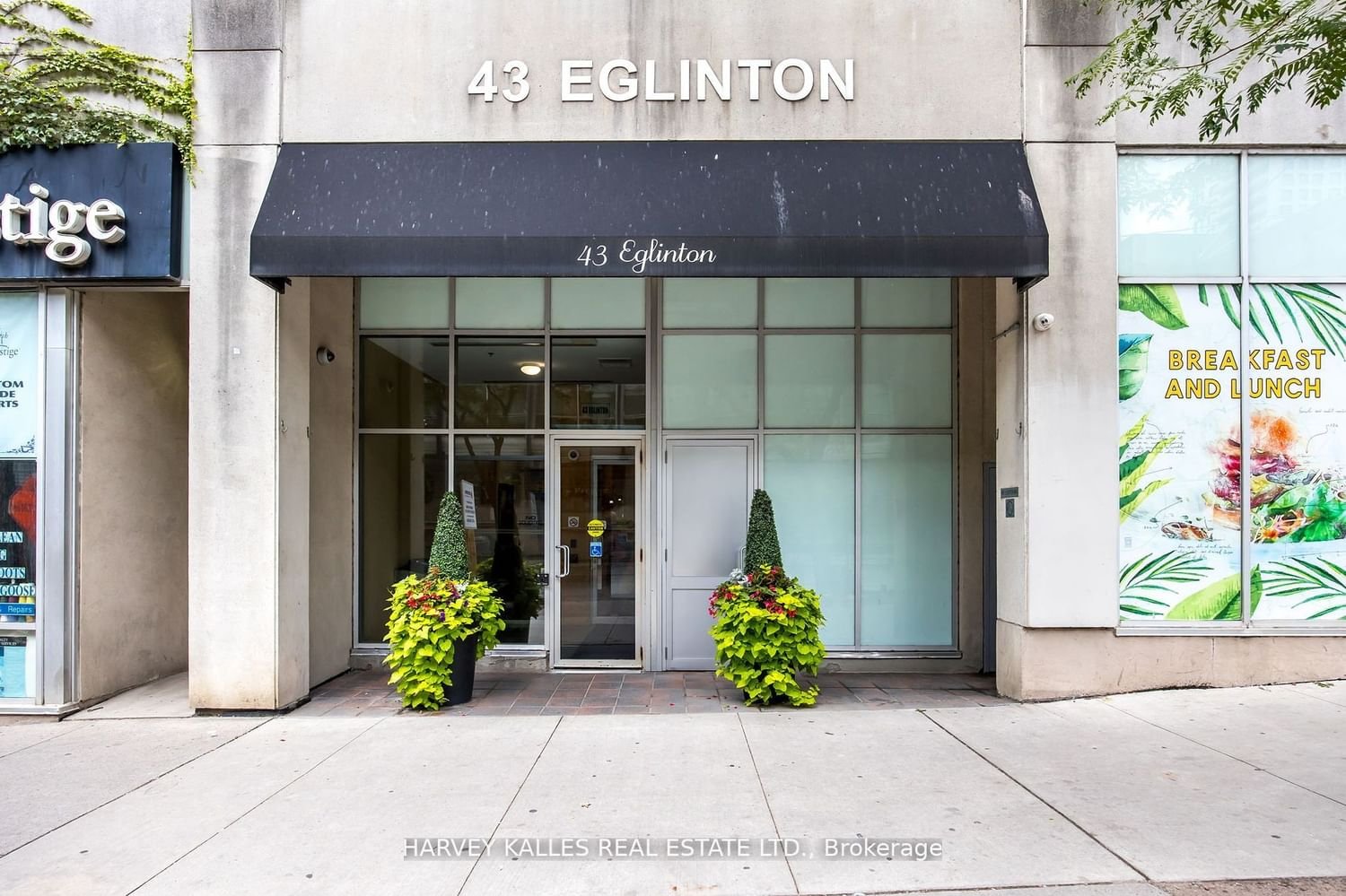 43 Eglinton Ave E, unit 1201 for rent - image #3