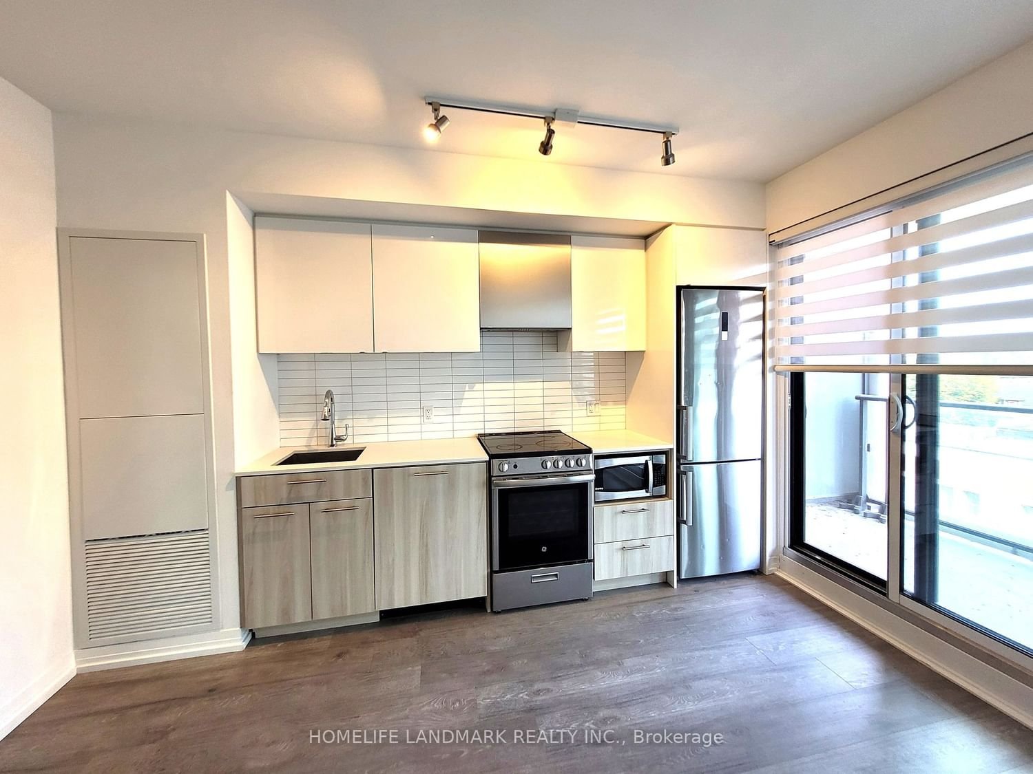251 Jarvis St, unit 513 for rent - image #14