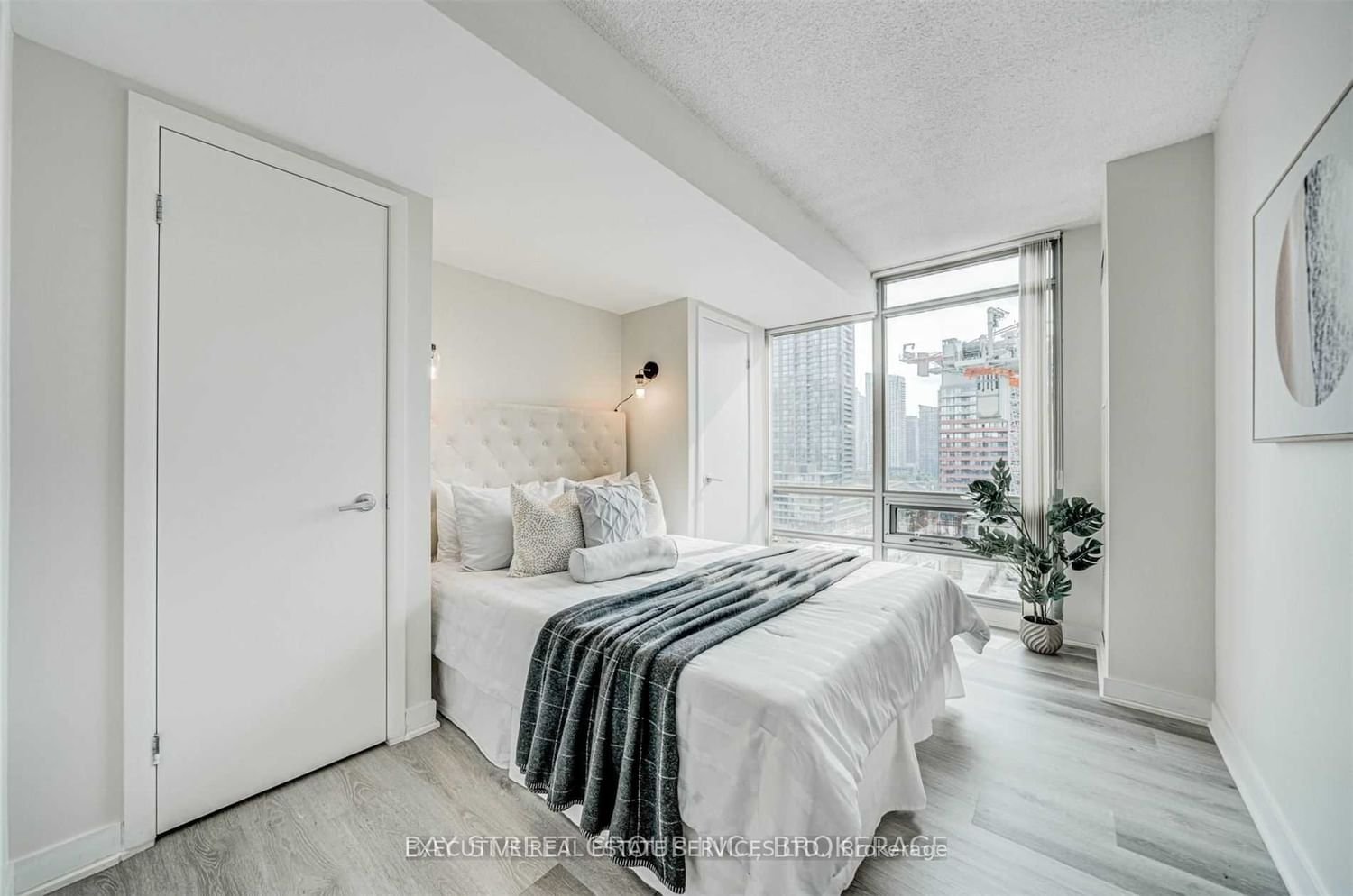 81 Navy Wharf Crt, unit 1208 for rent - image #20