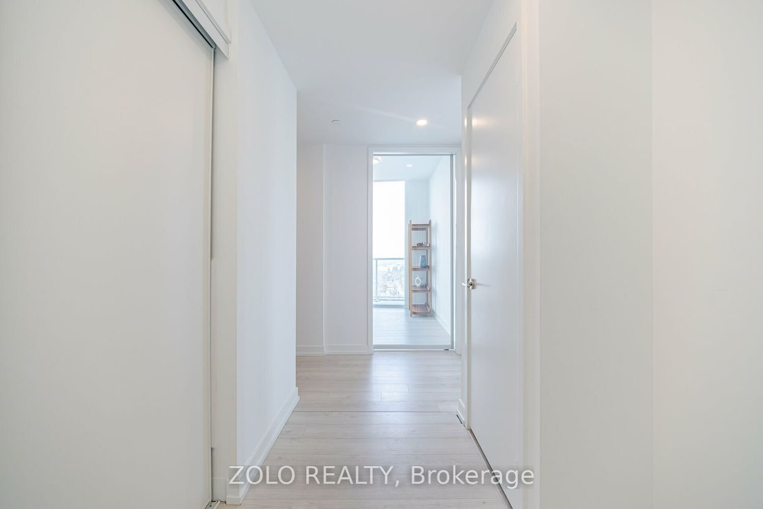 33 Helendale Ave, unit 3104 for sale - image #5