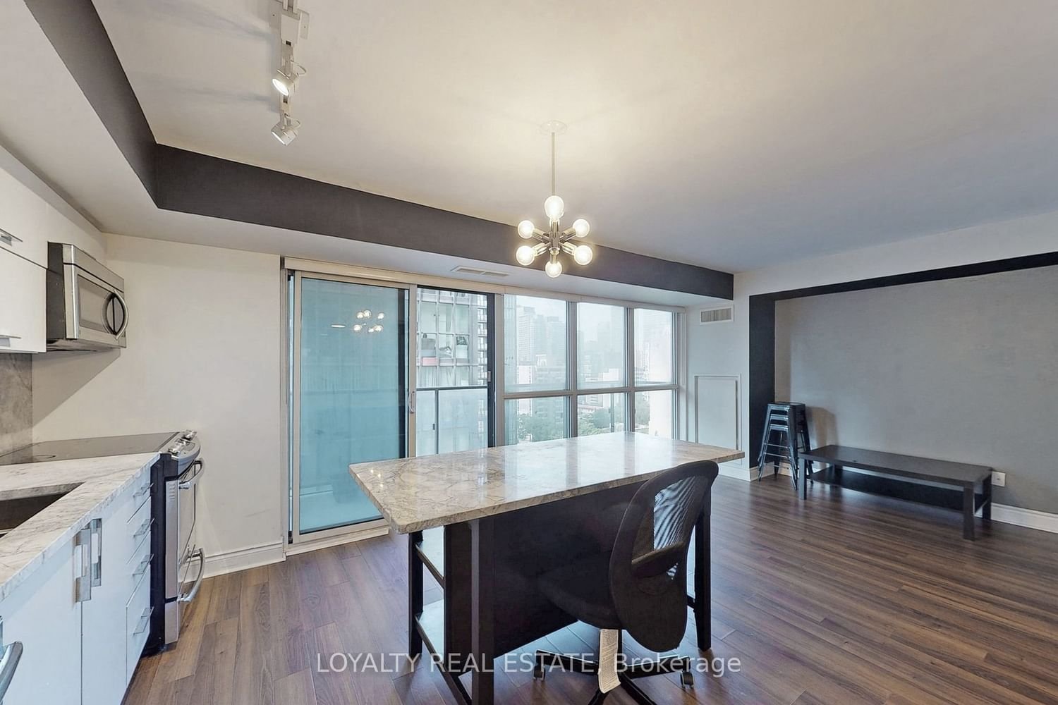 28 Ted Rogers Way, unit 1403 for rent - image #16