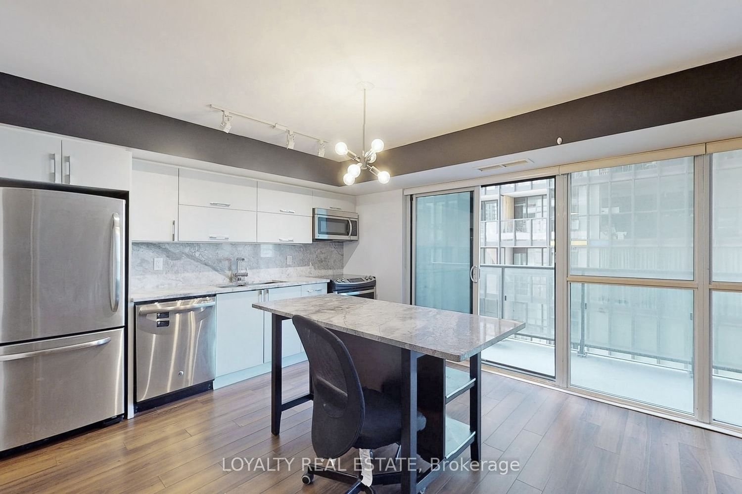 28 Ted Rogers Way, unit 1403 for rent - image #20