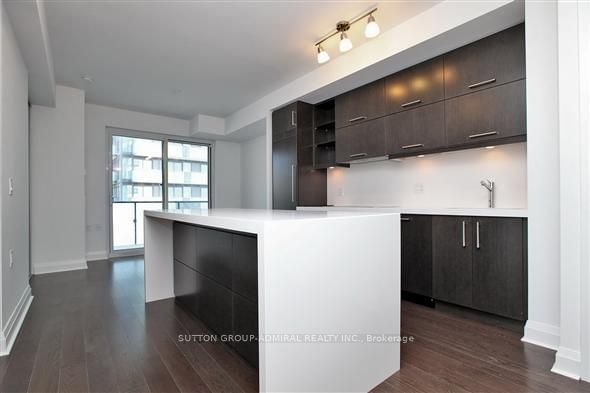 65 St Mary St, unit 2601 for rent - image #3