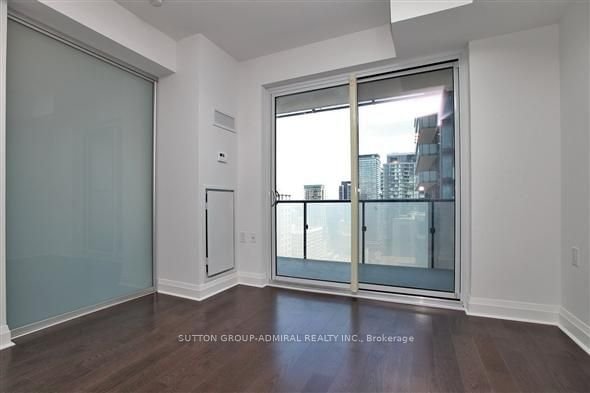 65 St Mary St, unit 2601 for rent - image #4