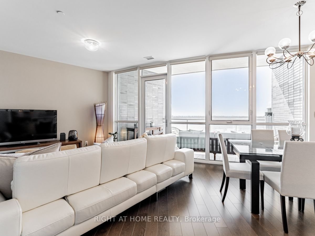 1 Edgewater Dr, unit Ph10 for sale - image #14