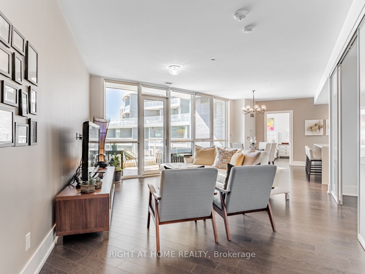 1 Edgewater Dr, unit Ph10 for sale - image #24