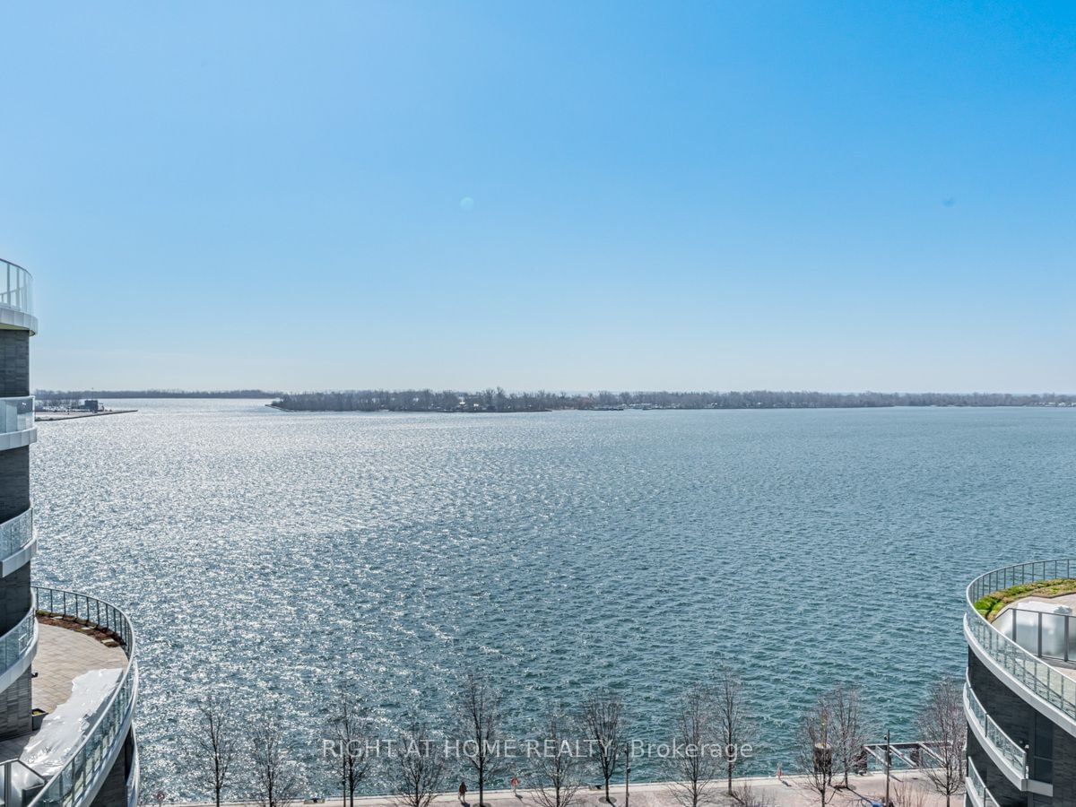 1 Edgewater Dr, unit Ph10 for sale - image #3