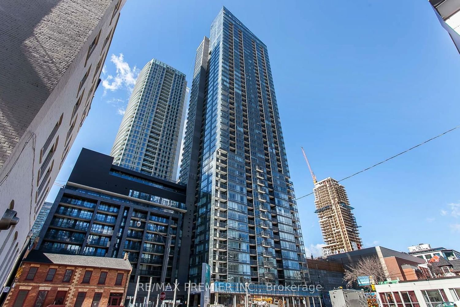 295 Adelaide St W, unit 4010 for sale - image #1