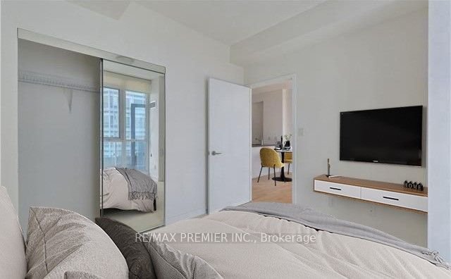 295 Adelaide St W, unit 4010 for sale - image #21