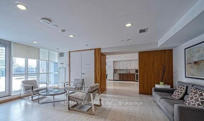 295 Adelaide St W, unit 4010 for sale - image #35