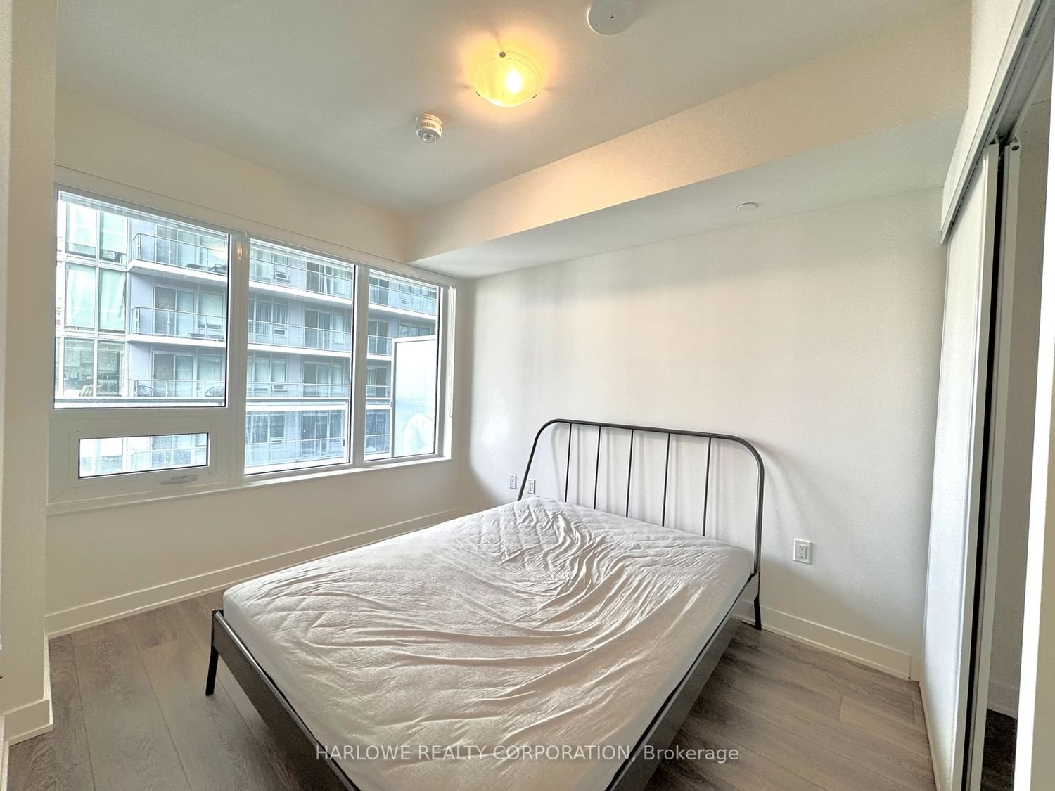 195 Redpath Ave, unit 1613 St for rent - image #9