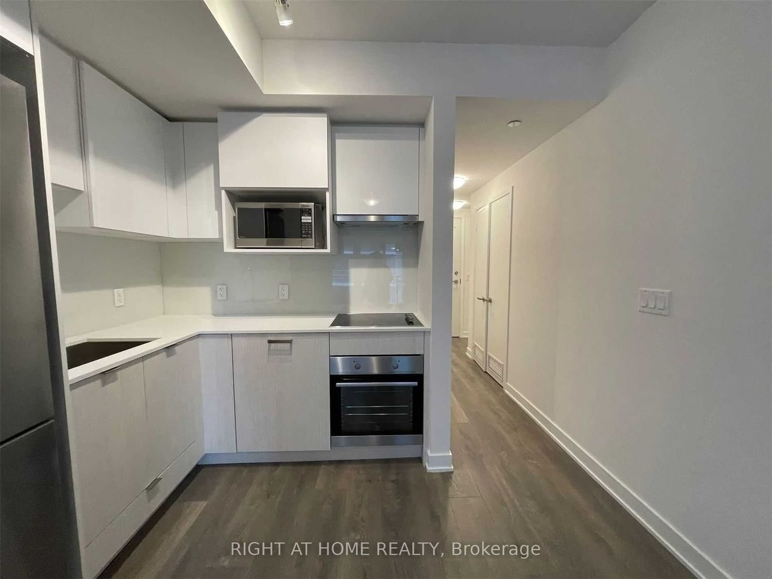 195 Redpath Ave, unit 3214 for sale - image #5