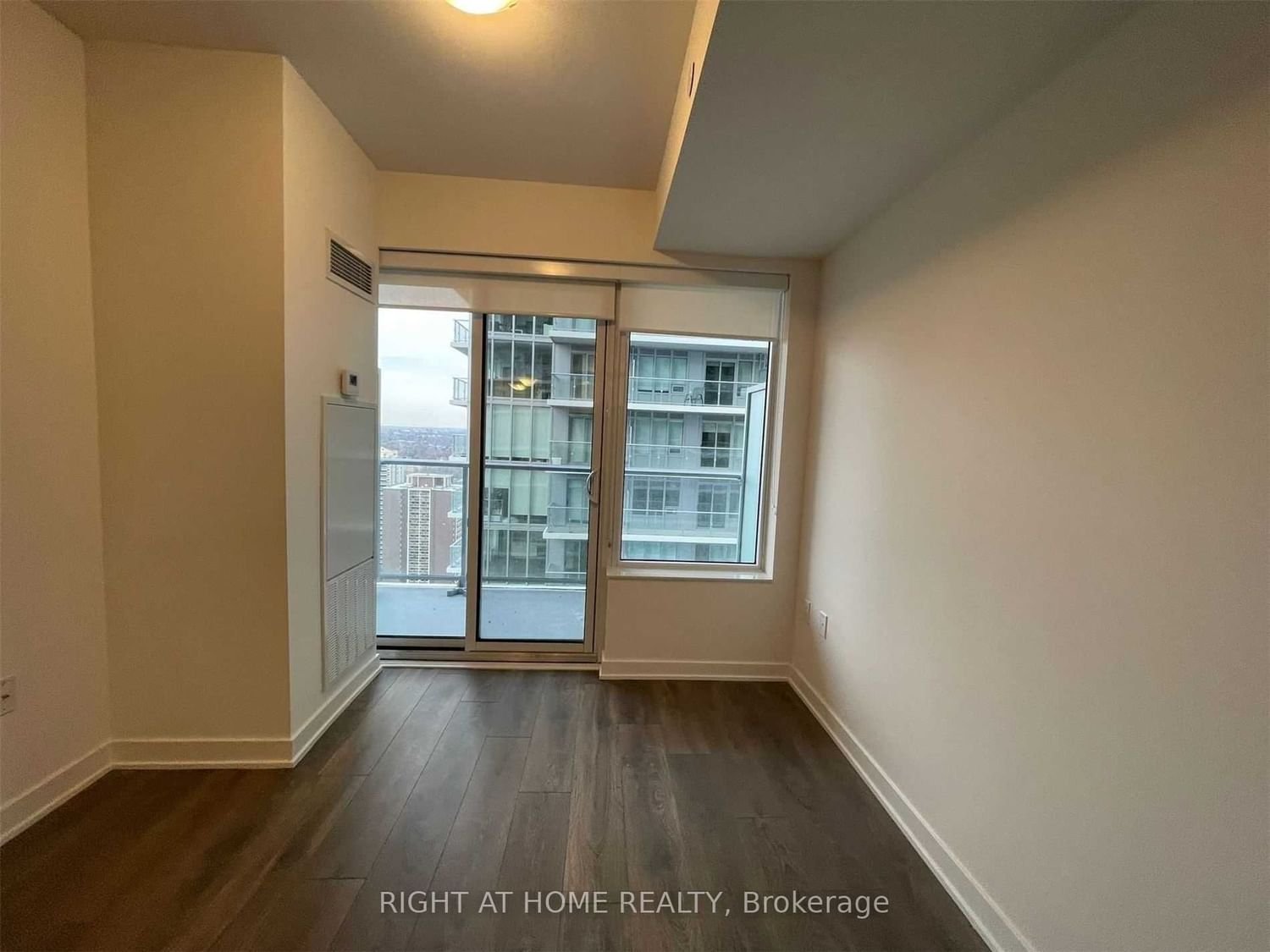 195 Redpath Ave, unit 3214 for sale - image #8