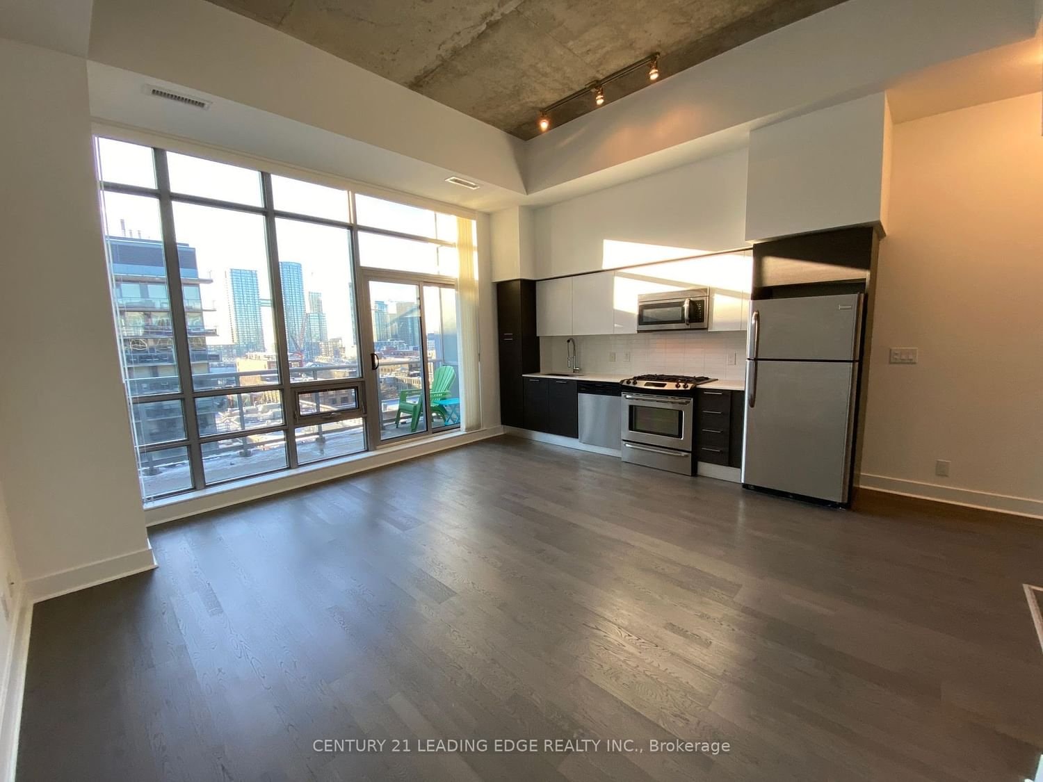 399 Adelaide St W, unit 908 for rent - image #3