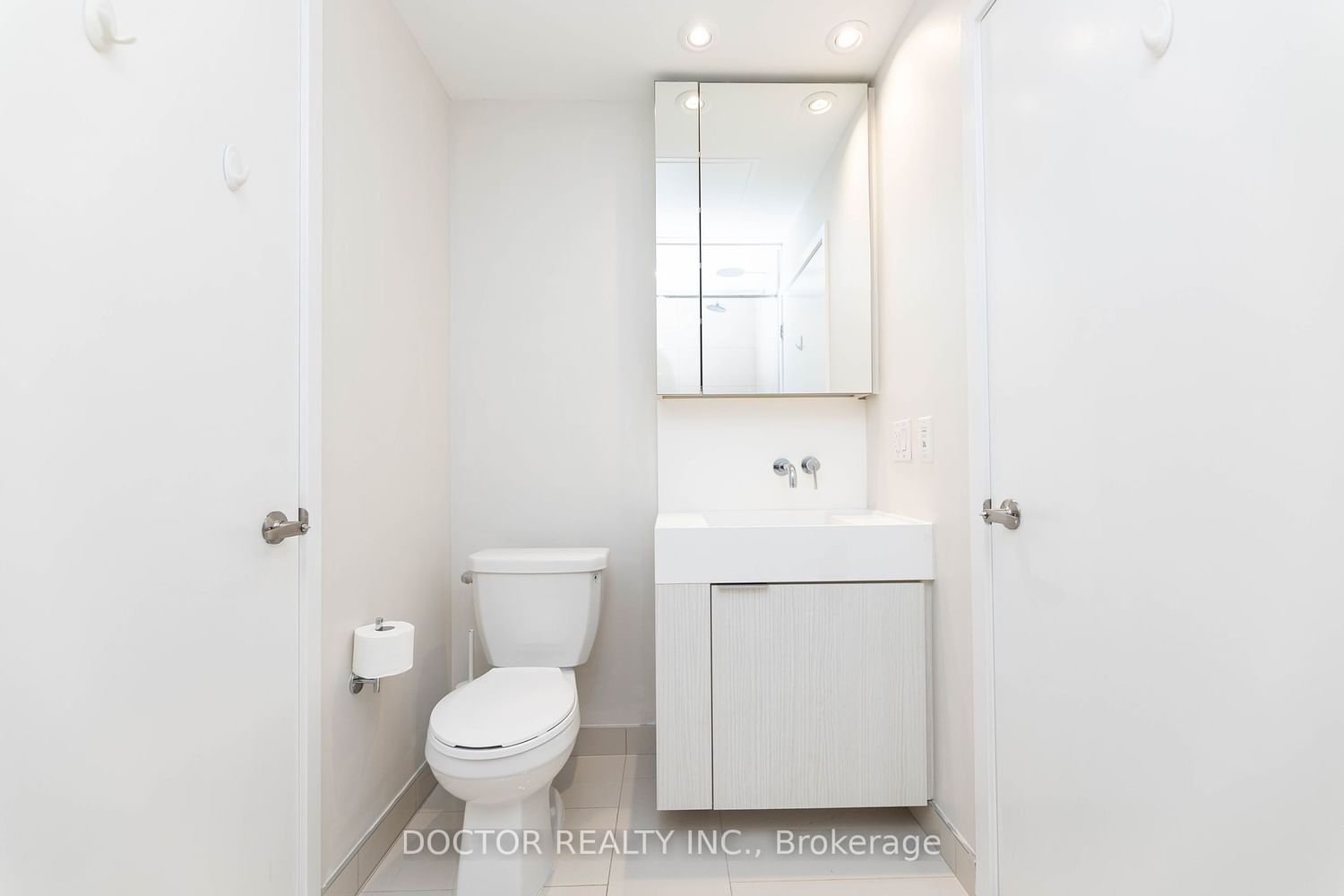 15 Lower Jarvis St, unit 507 for sale - image #13