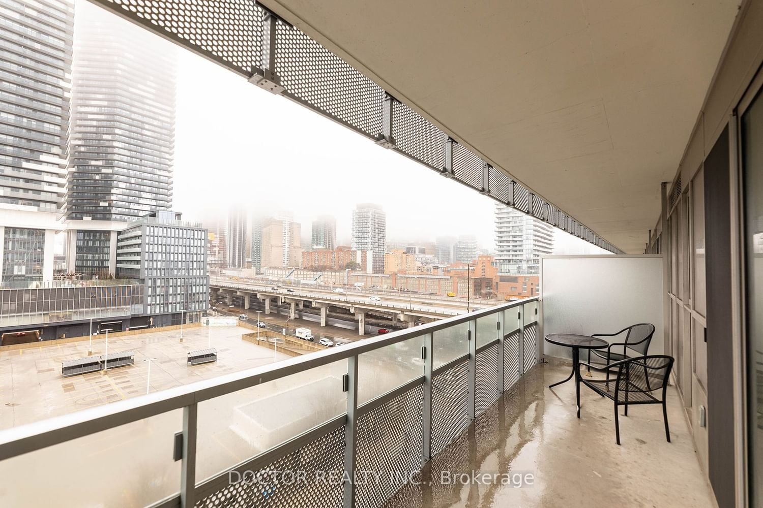15 Lower Jarvis St, unit 507 for sale - image #19