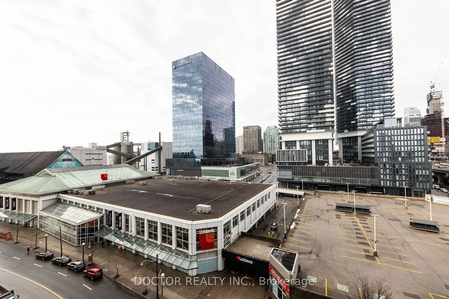 15 Lower Jarvis St, unit 507 for sale - image #24