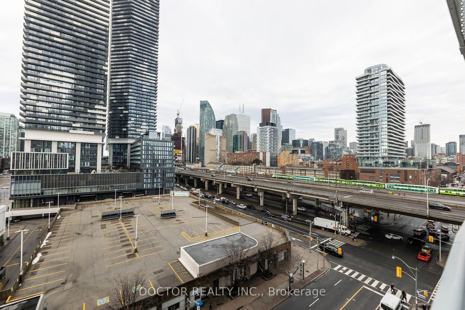 15 Lower Jarvis St, unit 507 for sale - image #25