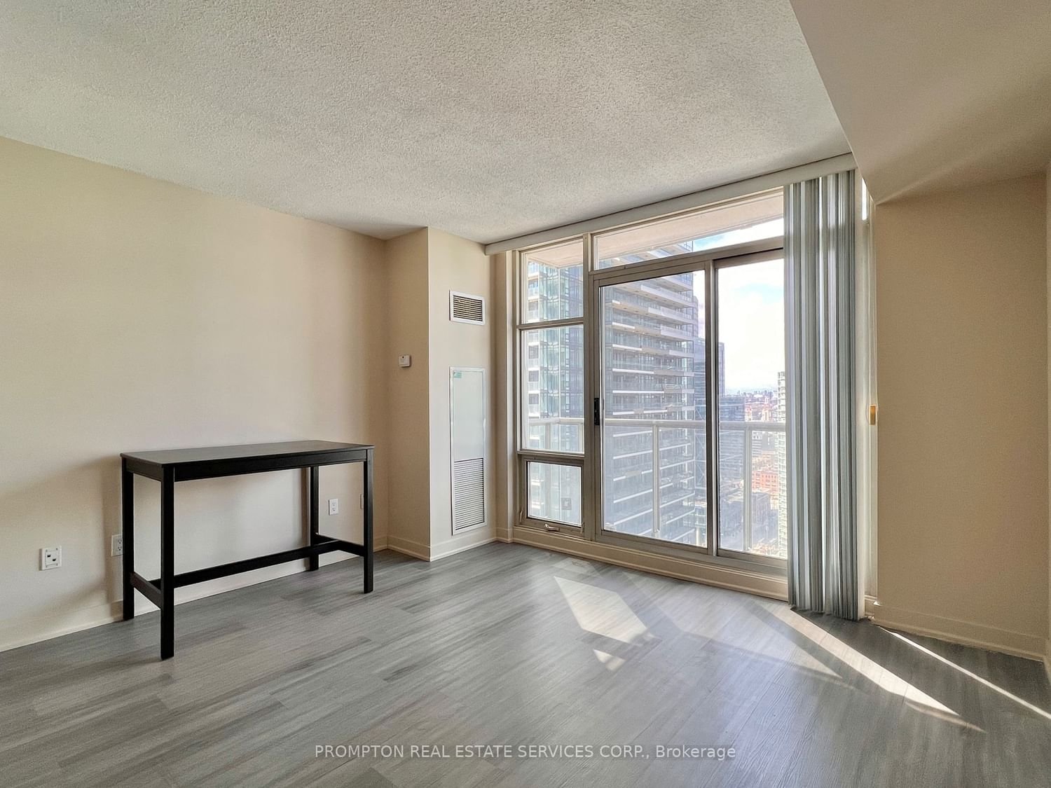 10 Navy Wharf Crt, unit 3705 for rent - image #5