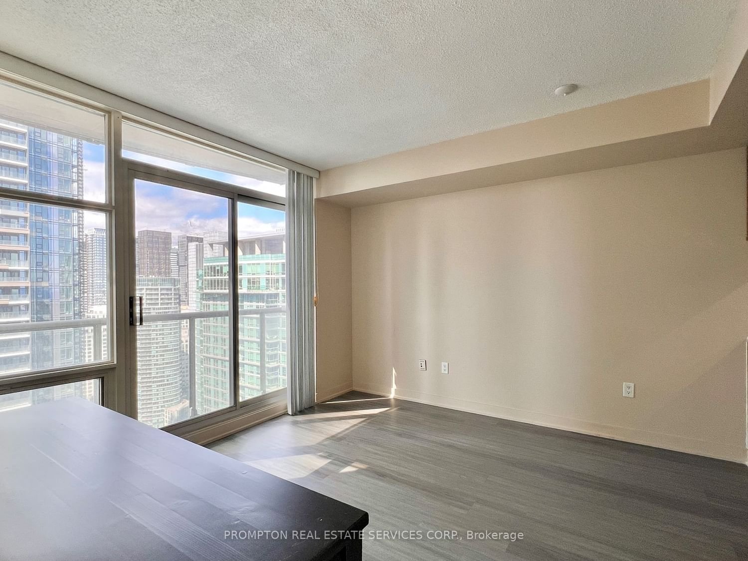 10 Navy Wharf Crt, unit 3705 for rent - image #6