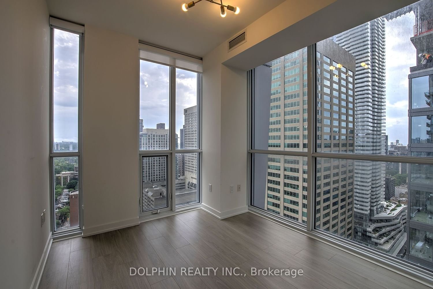 1 Yorkville Ave, unit 2711 for rent - image #2