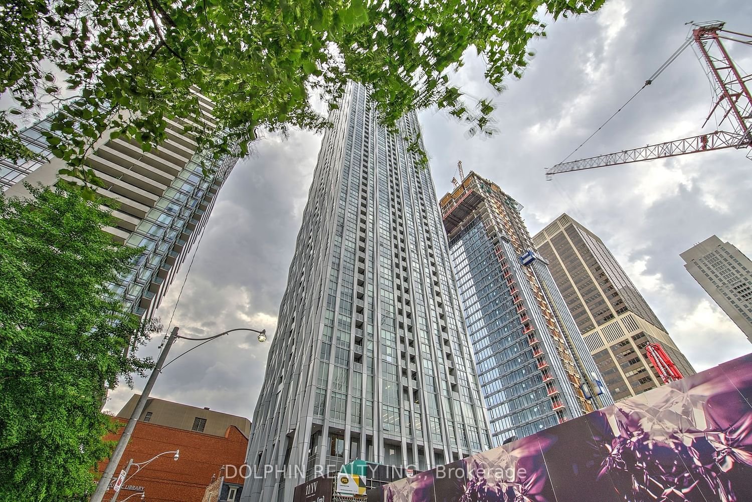 1 Yorkville Ave, unit 2711 for rent - image #6