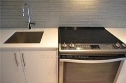 150 Fairview Mall Dr, unit 910 for rent - image #5