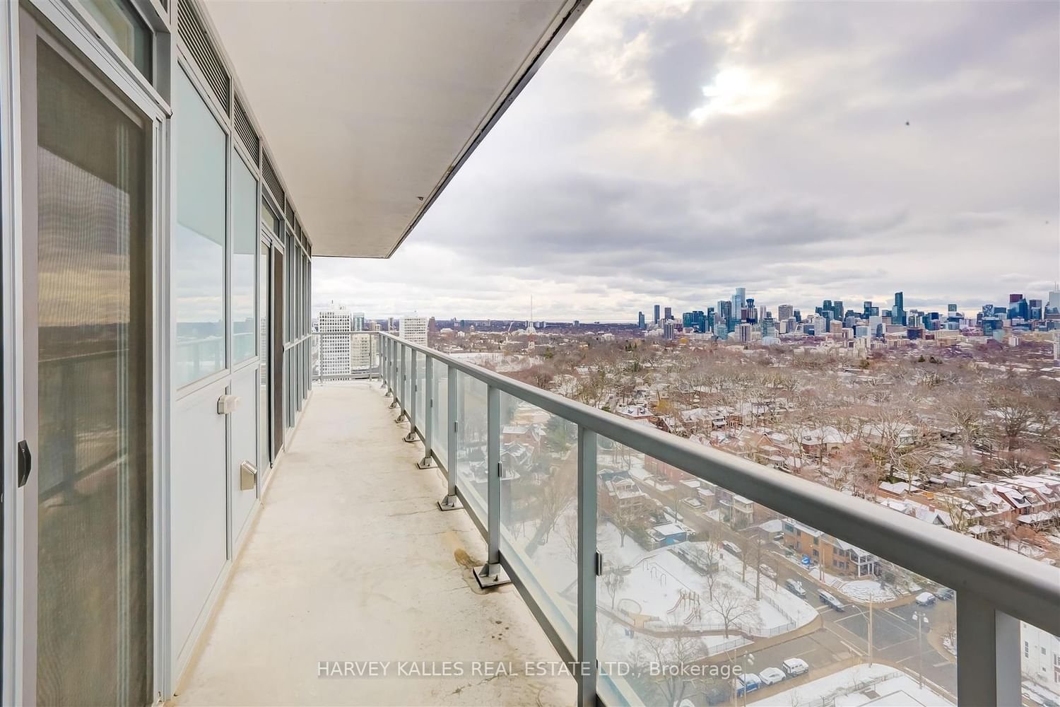 501 St Clair Ave W, unit 1905 for rent - image #7
