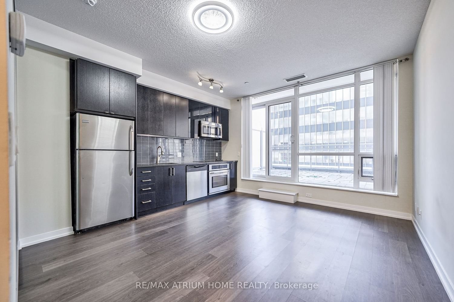 89 Dunfield Ave, unit 609 for sale - image #12