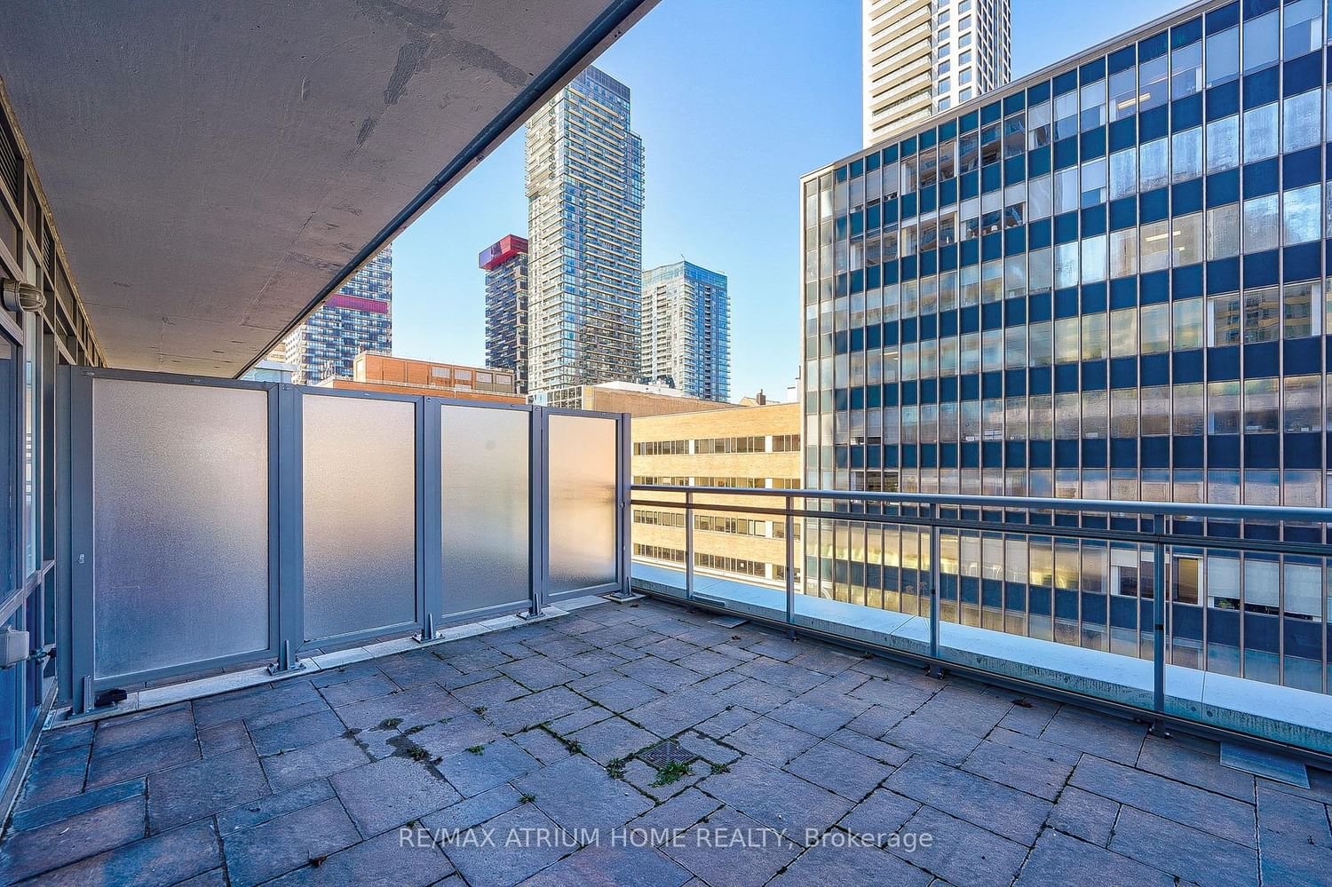 89 Dunfield Ave, unit 609 for sale - image #30