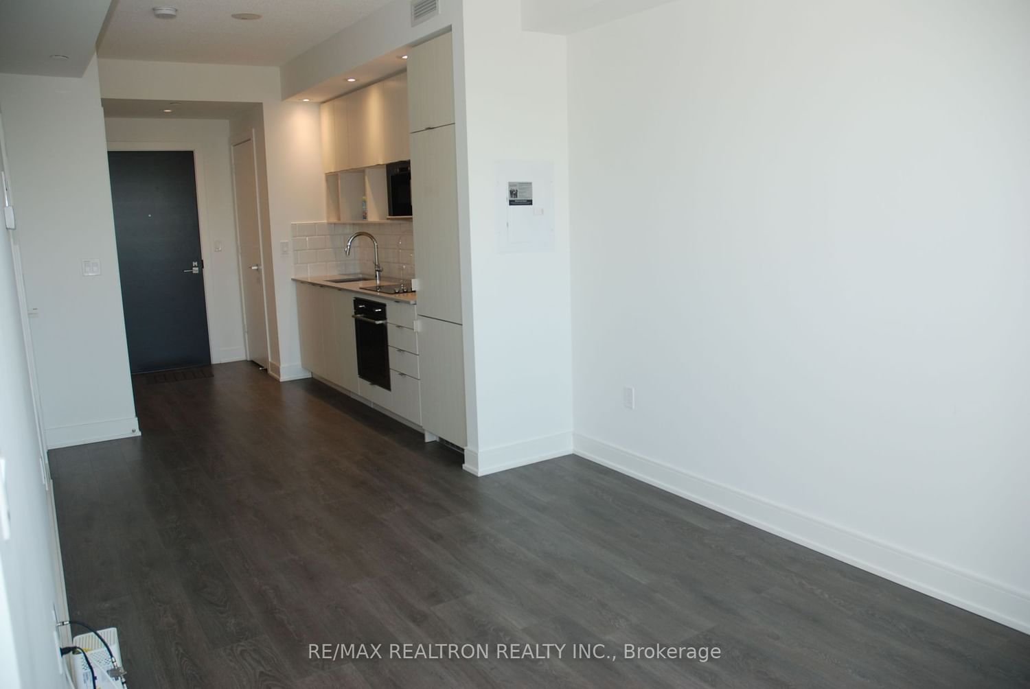 89 Mcgill St, unit 2810 for rent - image #7