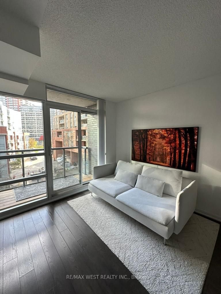 68 Abell St, unit 512 for rent - image #4