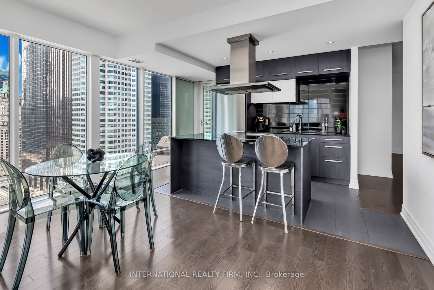 8 The Esplanade Ave, unit 2302 for sale - image #19