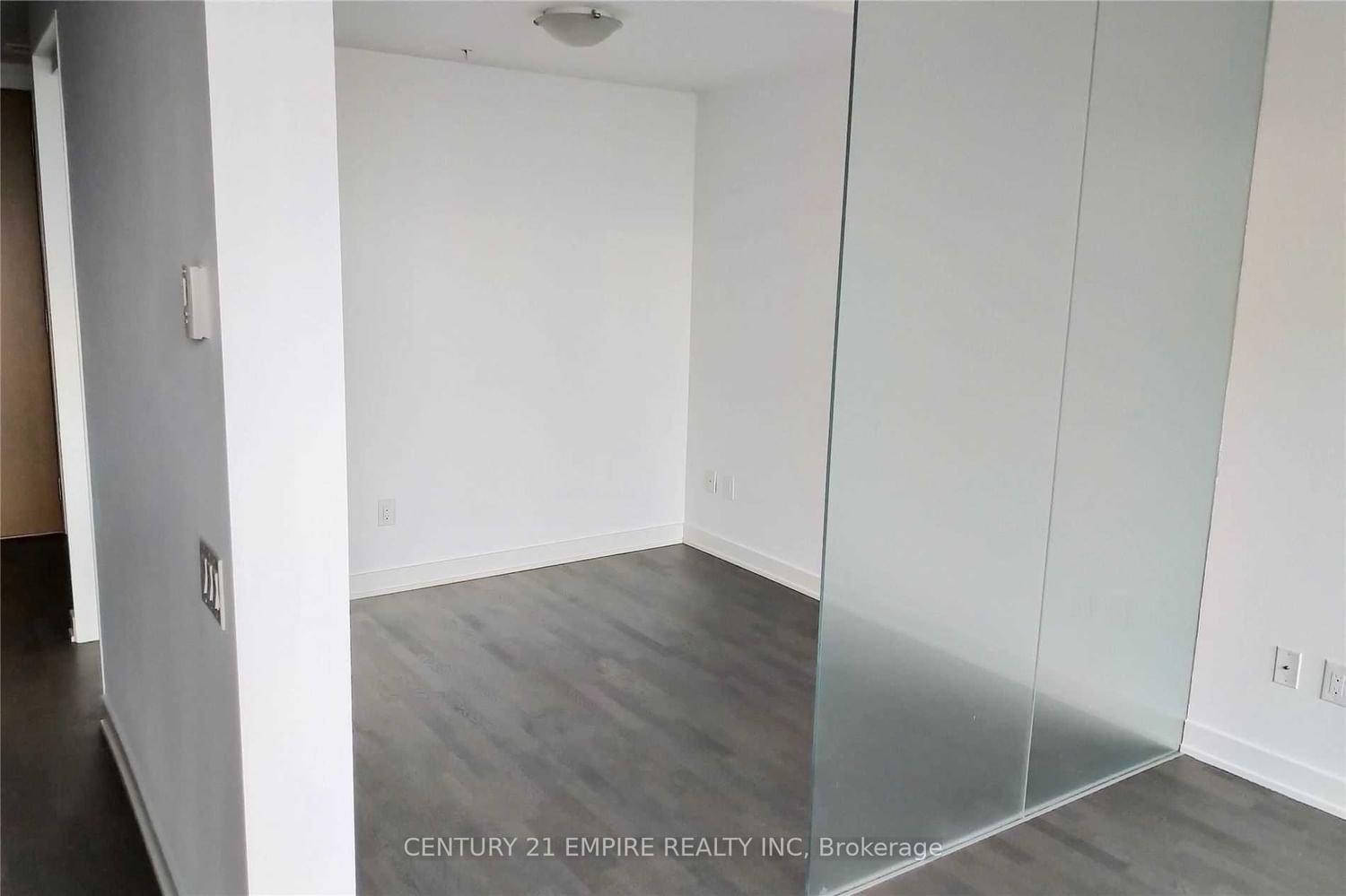629 King St W, unit 1320 for rent - image #7