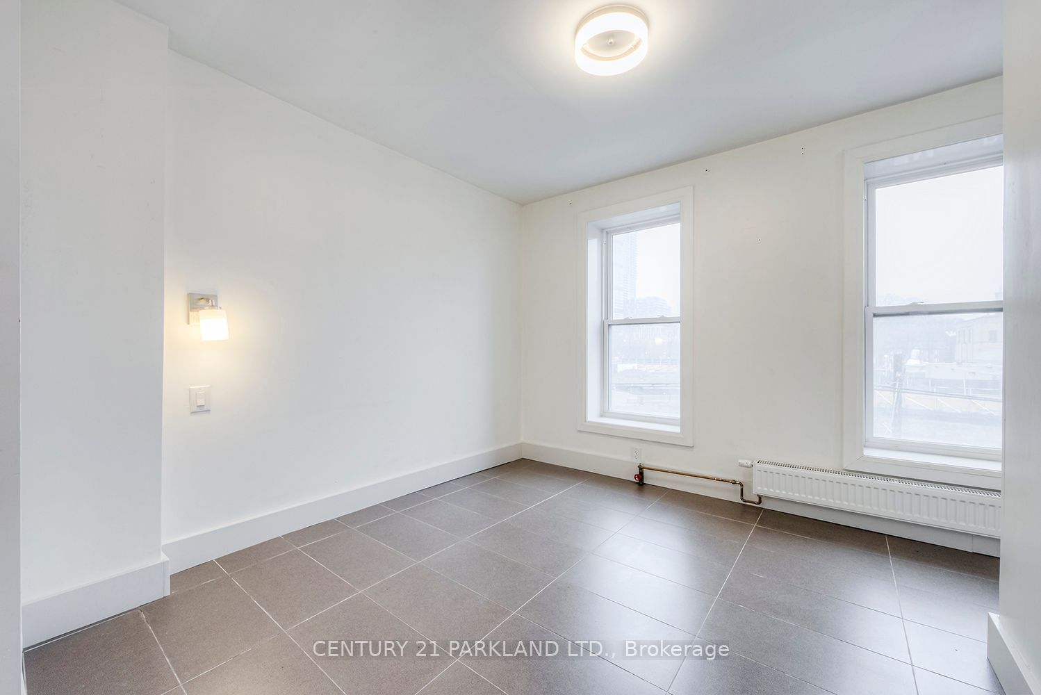 213 Queen St E, unit 6 for rent - image #14