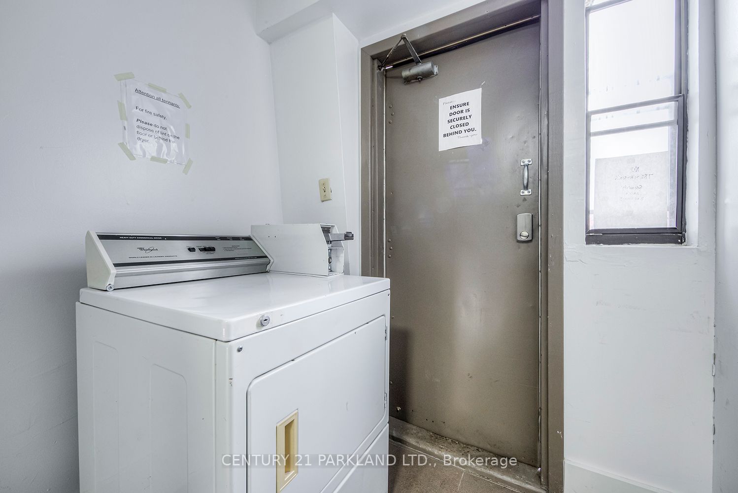 213 Queen St E, unit 6 for rent - image #25