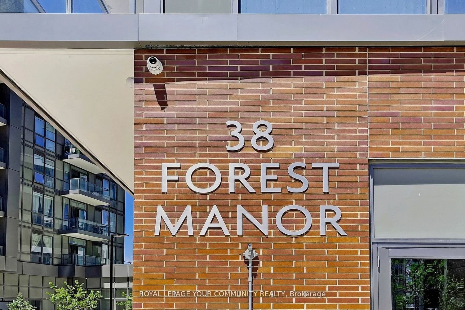 38 Forest Manor Rd, unit 2403 for rent - image #3